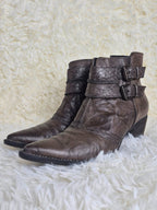 Khriò Weathered Belt Boots