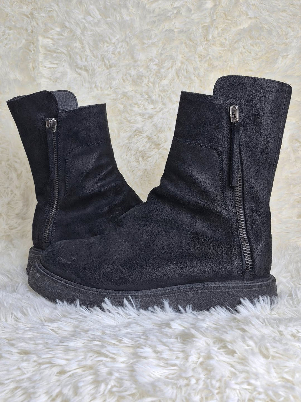 Cinzia Araia Distressed Leather Boots