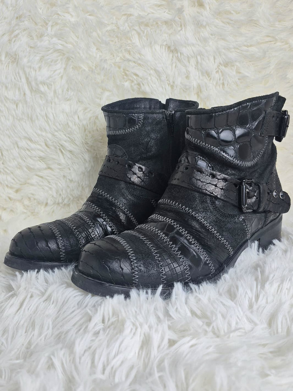 Mijus Stitched Boots