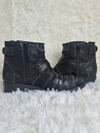 Mijus Stitched Boots