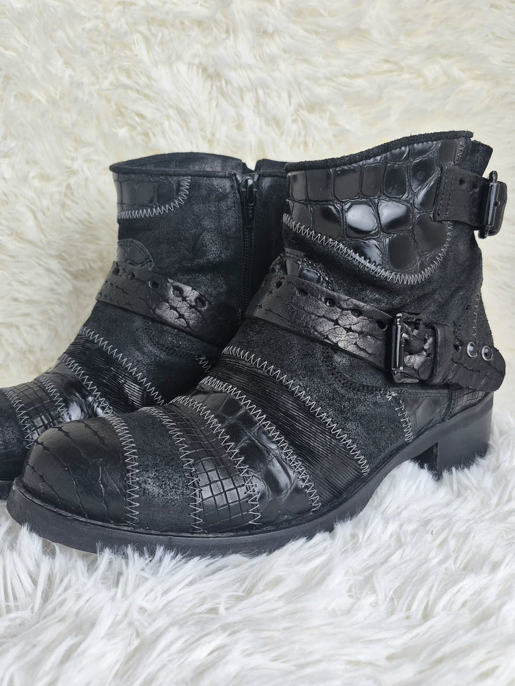 Mijus Stitched Boots