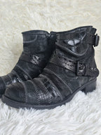 Mijus Stitched Boots