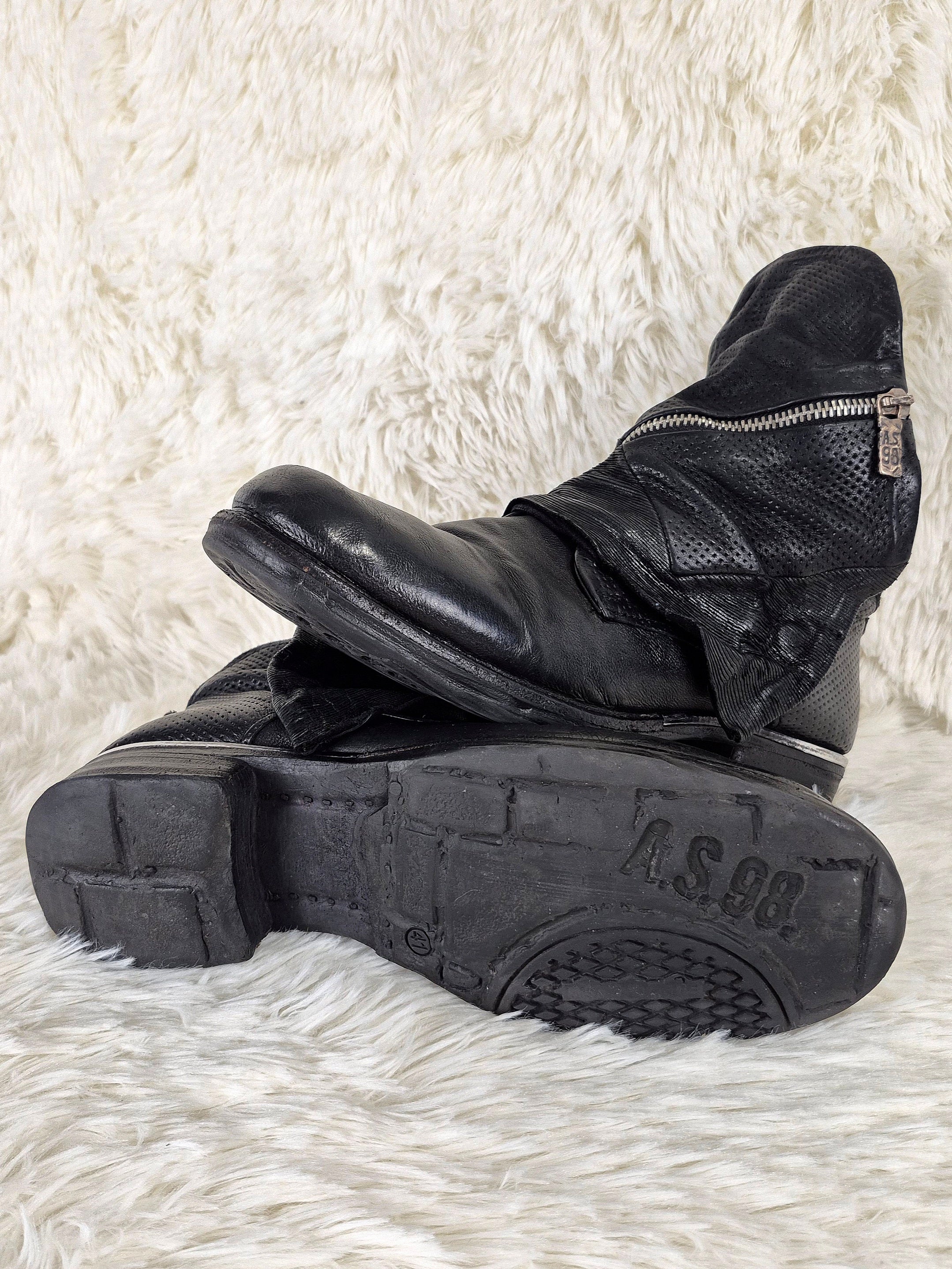 A.S 98 Distressed Flap Boots