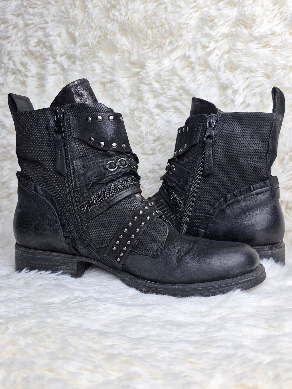 Mjus Charmed Leather Boots