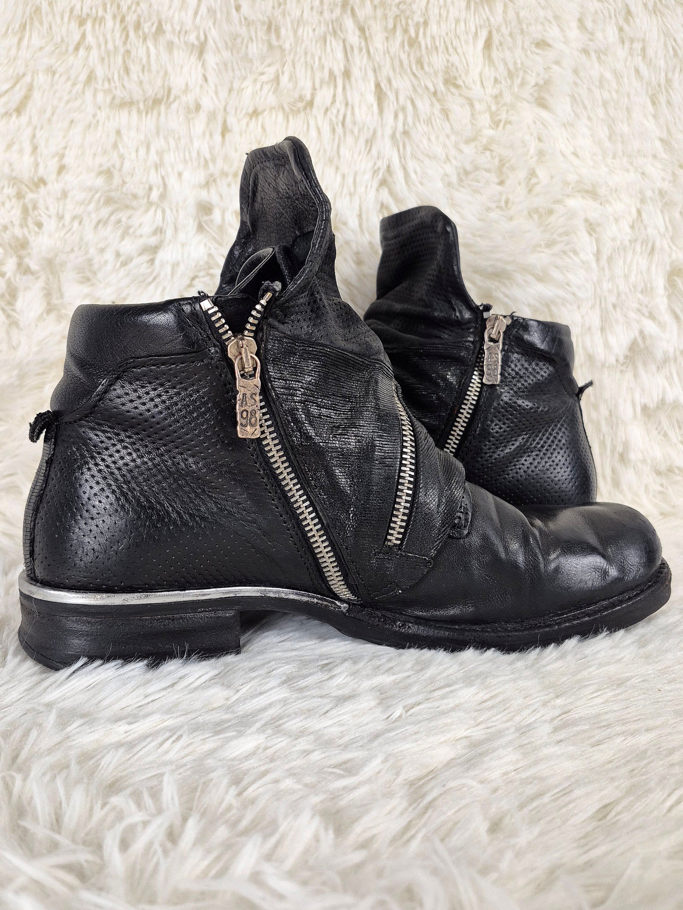 A.S 98 Distressed Flap Boots