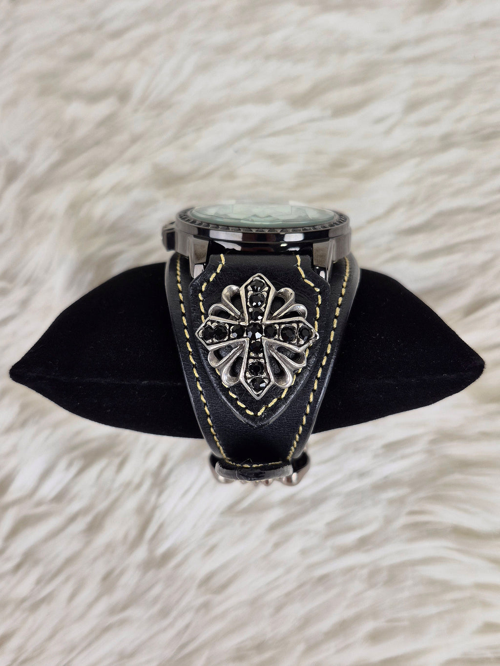 Deep Zone Gothic Charm Watch